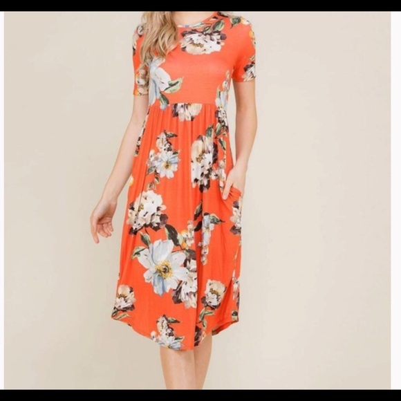 Red Dress Boutique Dresses & Skirts - NWT Midi dress orange size medium